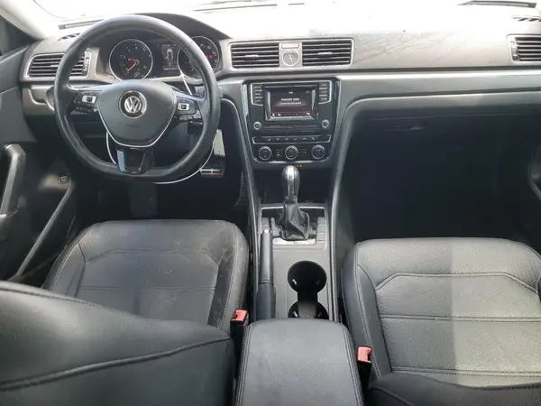 1VWAT7A3XGC032621 2016 VOLKSWAGEN PASSAT - Image 8
