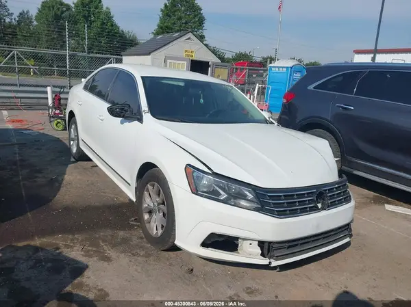1VWAT7A3XGC033865 2016 VOLKSWAGEN PASSAT - Image 1