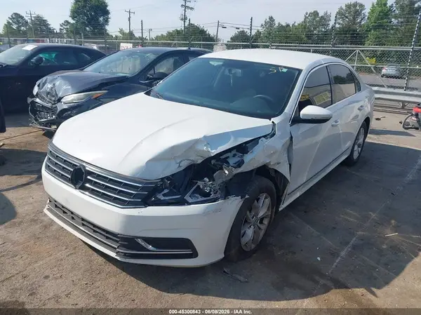 1VWAT7A3XGC033865 2016 VOLKSWAGEN PASSAT - Image 2