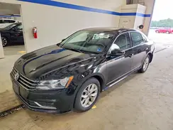 1VWAT7A3XGC038628 2016 VOLKSWAGEN PASSAT