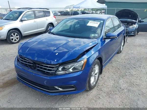 1VWAT7A3XGC040279 2016 VOLKSWAGEN PASSAT - Image 2