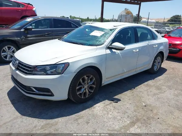 1VWAT7A3XGC042002 2016 VOLKSWAGEN PASSAT - Image 2