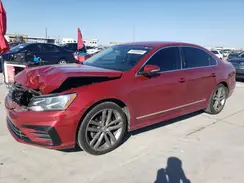 1VWAT7A3XGC043599 2016 VOLKSWAGEN PASSAT