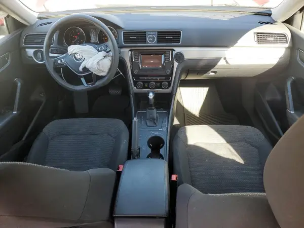 1VWAT7A3XGC046468 2016 VOLKSWAGEN PASSAT - Image 8