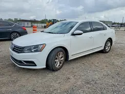 1VWAT7A3XGC048771 2016 VOLKSWAGEN PASSAT