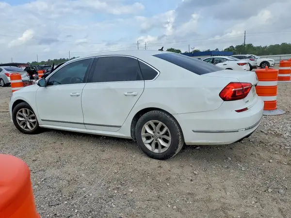 1VWAT7A3XGC048771 2016 VOLKSWAGEN PASSAT - Image 2
