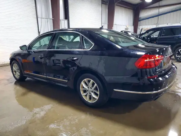 1VWAT7A3XGC050147 2016 VOLKSWAGEN PASSAT - Image 2