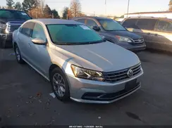 1VWAT7A3XGC050780 2016 VOLKSWAGEN PASSAT