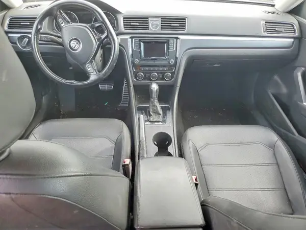 1VWAT7A3XGC051122 2016 VOLKSWAGEN PASSAT - Image 8