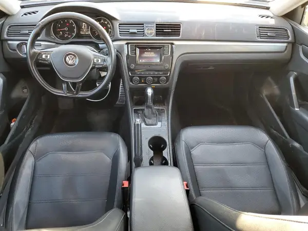 1VWAT7A3XGC053047 2016 VOLKSWAGEN PASSAT - Image 8