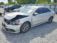 1VWAT7A3XGC053260 2016 VOLKSWAGEN PASSAT