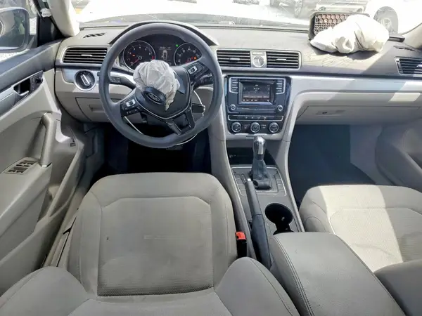 1VWAT7A3XGC053260 2016 VOLKSWAGEN PASSAT - Image 8