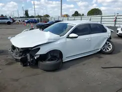 1VWAT7A3XGC059818 2016 VOLKSWAGEN PASSAT