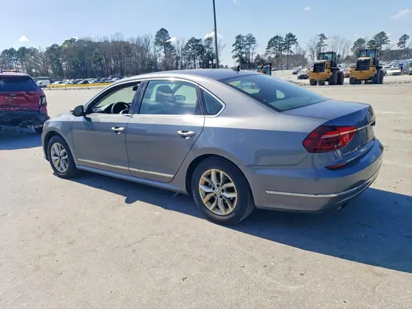 1VWAT7A3XGC061665 2016 VOLKSWAGEN PASSAT - Image 2