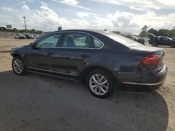 1VWAT7A3XHC001774 2017 VOLKSWAGEN PASSAT - Image 2