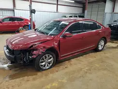 1VWAT7A3XHC004996 2017 VOLKSWAGEN PASSAT