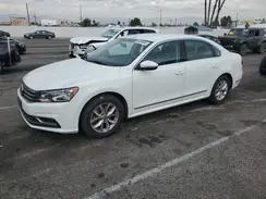 1VWAT7A3XHC015142 2017 VOLKSWAGEN PASSAT