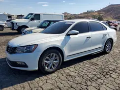 1VWAT7A3XHC027405 2017 VOLKSWAGEN PASSAT