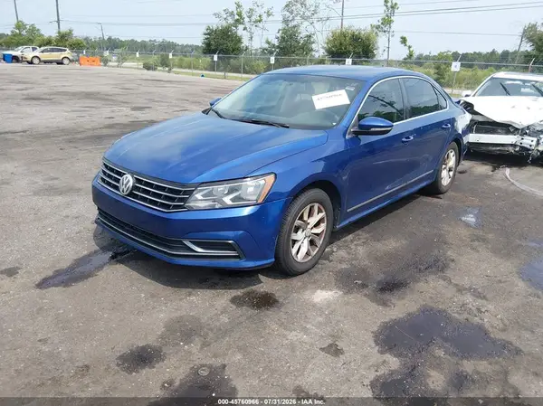 1VWAT7A3XHC041014 2017 VOLKSWAGEN PASSAT - Image 2