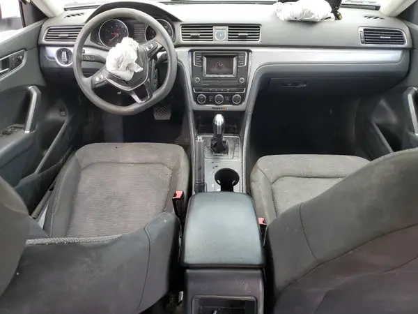 1VWAT7A3XHC049128 2017 VOLKSWAGEN PASSAT - Image 8