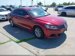 1VWAT7A3XHC050733 2017 VOLKSWAGEN PASSAT