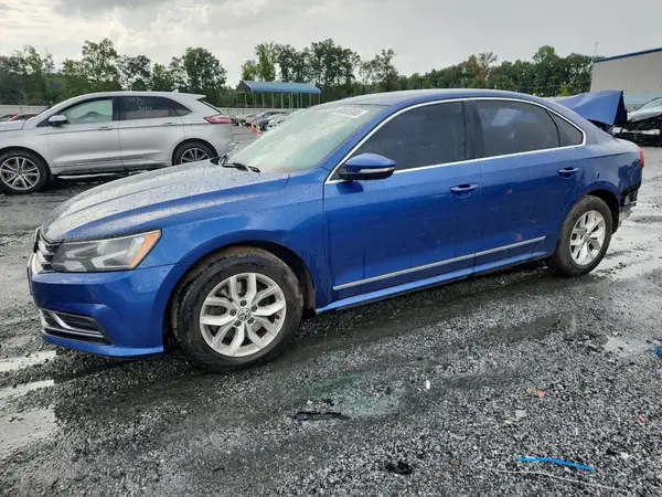 1VWAT7A3XHC068763 2017 VOLKSWAGEN PASSAT - Image 1