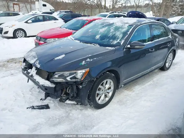 1VWAT7A3XHC082727 2017 VOLKSWAGEN PASSAT - Image 2