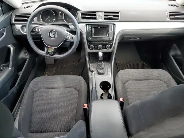 1VWAT7A3XHC085269 2017 VOLKSWAGEN PASSAT - Image 8