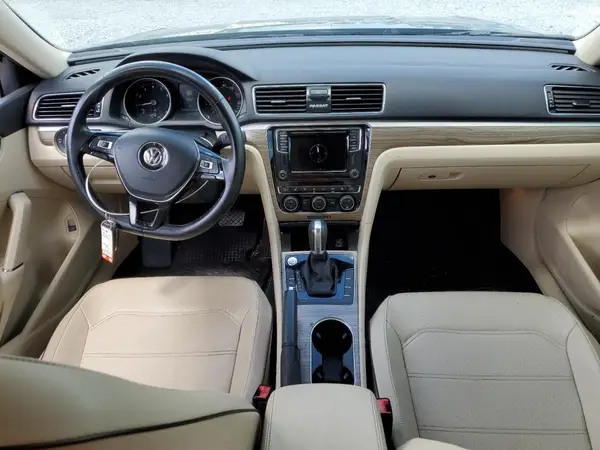 1VWBA7A30JC005851 2018 VOLKSWAGEN PASSAT - Image 8