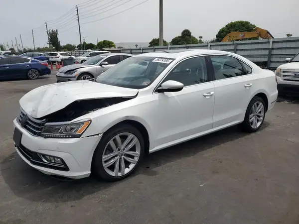 1VWBA7A30JC012170 2018 VOLKSWAGEN PASSAT - Image 1