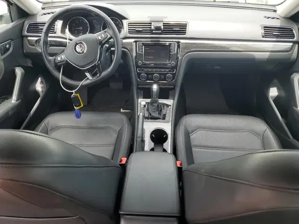 1VWBA7A30JC012170 2018 VOLKSWAGEN PASSAT - Image 8
