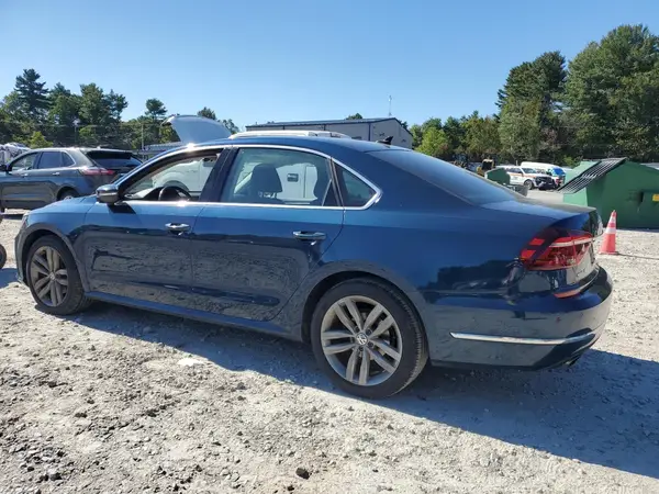 1VWBA7A30JC018096 2018 VOLKSWAGEN PASSAT - Image 2