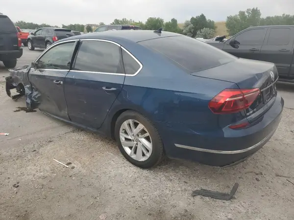1VWBA7A30JC018213 2018 VOLKSWAGEN PASSAT - Image 2