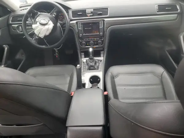 1VWBA7A30JC018213 2018 VOLKSWAGEN PASSAT - Image 8