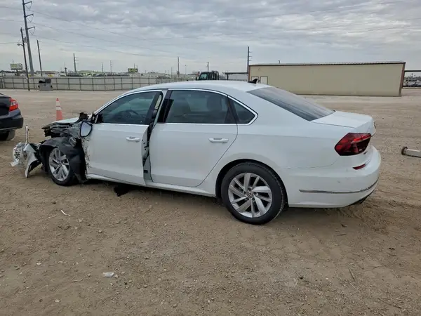 1VWBA7A30JC019121 2018 VOLKSWAGEN PASSAT - Image 2