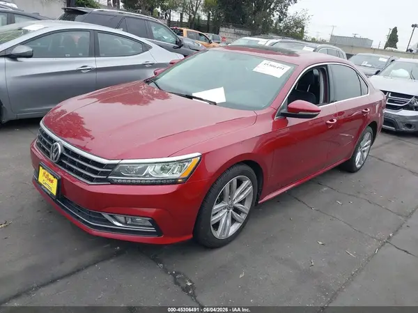 1VWBA7A30JC019152 2018 VOLKSWAGEN PASSAT - Image 2