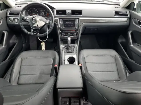 1VWBA7A30JC021676 2018 VOLKSWAGEN PASSAT - Image 8