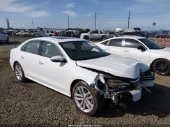 1VWBA7A30JC026439 2018 VOLKSWAGEN PASSAT