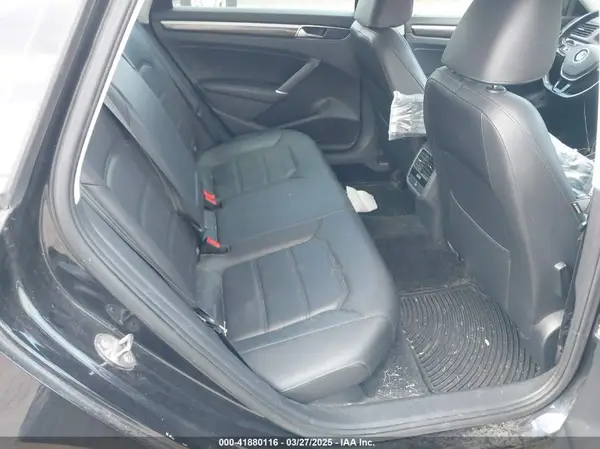 1VWBA7A30JC027347 2018 VOLKSWAGEN PASSAT - Image 8