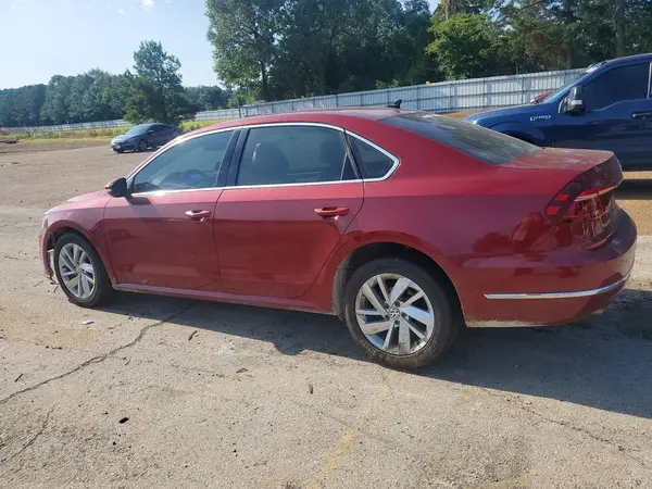 1VWBA7A30JC030393 2018 VOLKSWAGEN PASSAT - Image 2