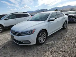 1VWBA7A30JC030412 2018 VOLKSWAGEN PASSAT