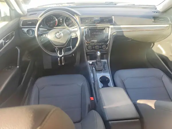 1VWBA7A30JC030488 2018 VOLKSWAGEN PASSAT - Image 8