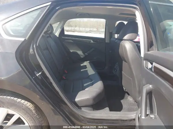 1VWBA7A30JC039904 2018 VOLKSWAGEN PASSAT - Image 8