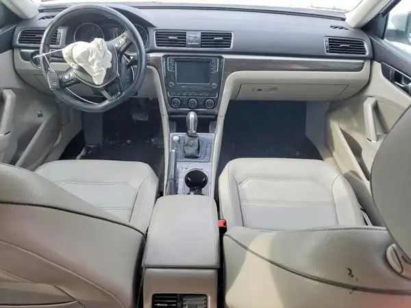 1VWBA7A30JC039935 2018 VOLKSWAGEN PASSAT - Image 8