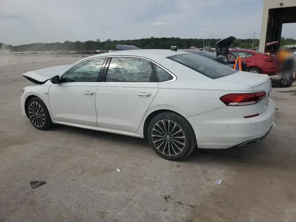 1VWBA7A30NC005466 2022 VOLKSWAGEN PASSAT - Image 2