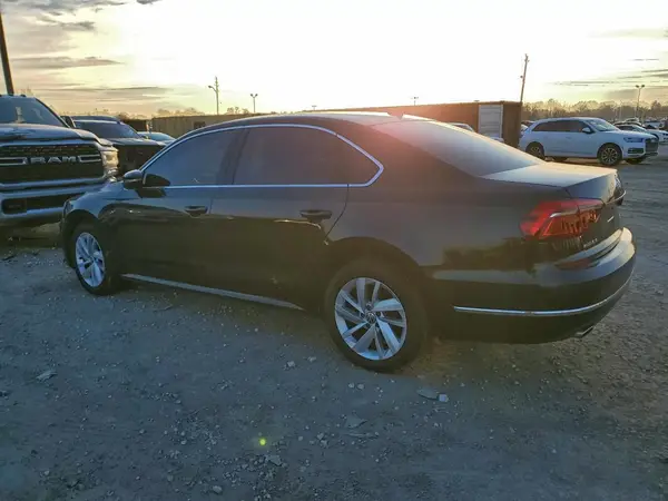 1VWBA7A31JC001338 2018 VOLKSWAGEN PASSAT - Image 2
