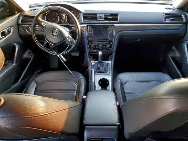 1VWBA7A31JC001338 2018 VOLKSWAGEN PASSAT - Image 8