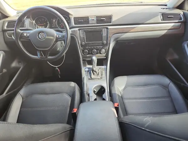 1VWBA7A31JC001744 2018 VOLKSWAGEN PASSAT - Image 8