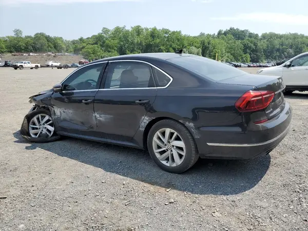 1VWBA7A31JC006605 2018 VOLKSWAGEN PASSAT - Image 2