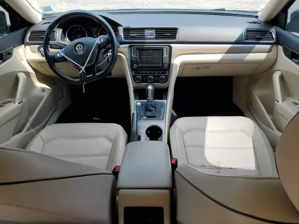 1VWBA7A31JC006605 2018 VOLKSWAGEN PASSAT - Image 8